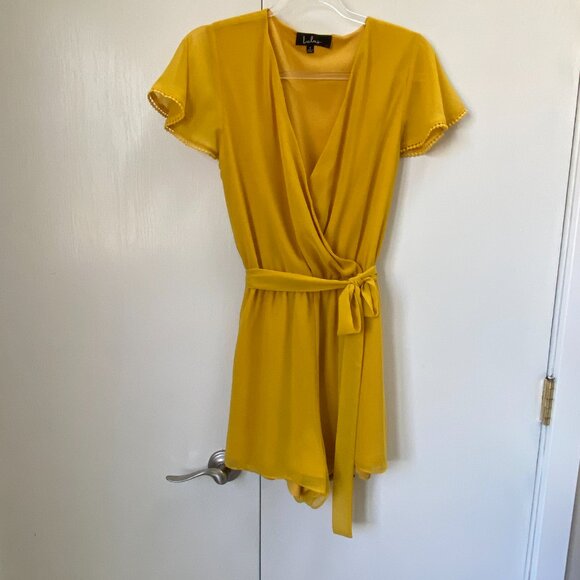 Lulu's Sunshine State of Mind Mustard Yellow Short Sleeve Romper Size S - Picture 5 of 10